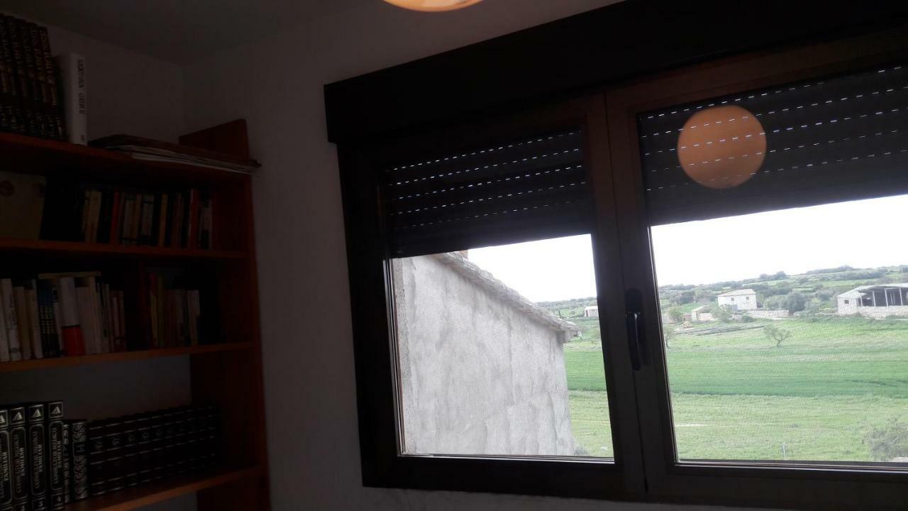 Casa Sarinena Villa Adahuesca Exterior foto